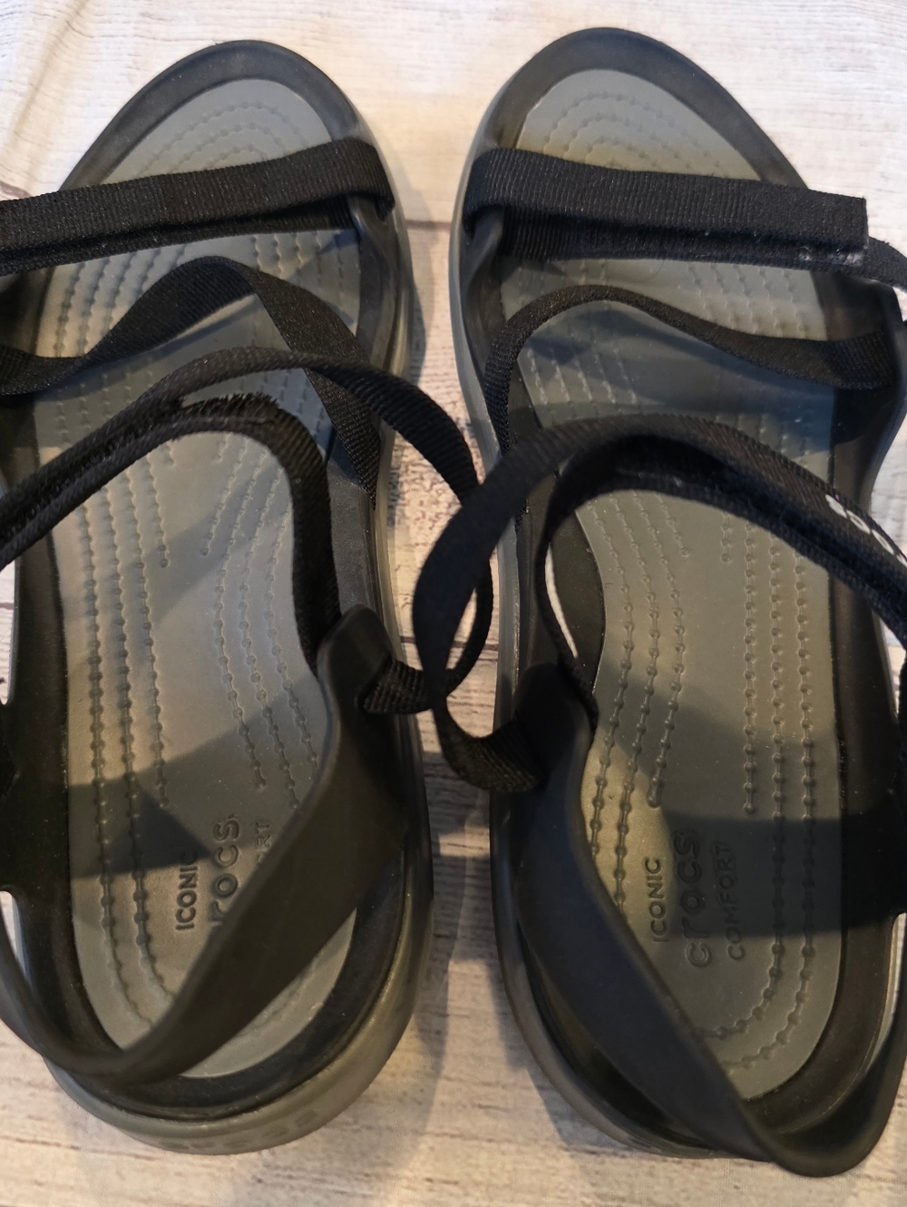 Crocs Swiftwater Webbing Sandals Women’s Size 7 Black Adjustable Straps Active - Picture 7 of 10